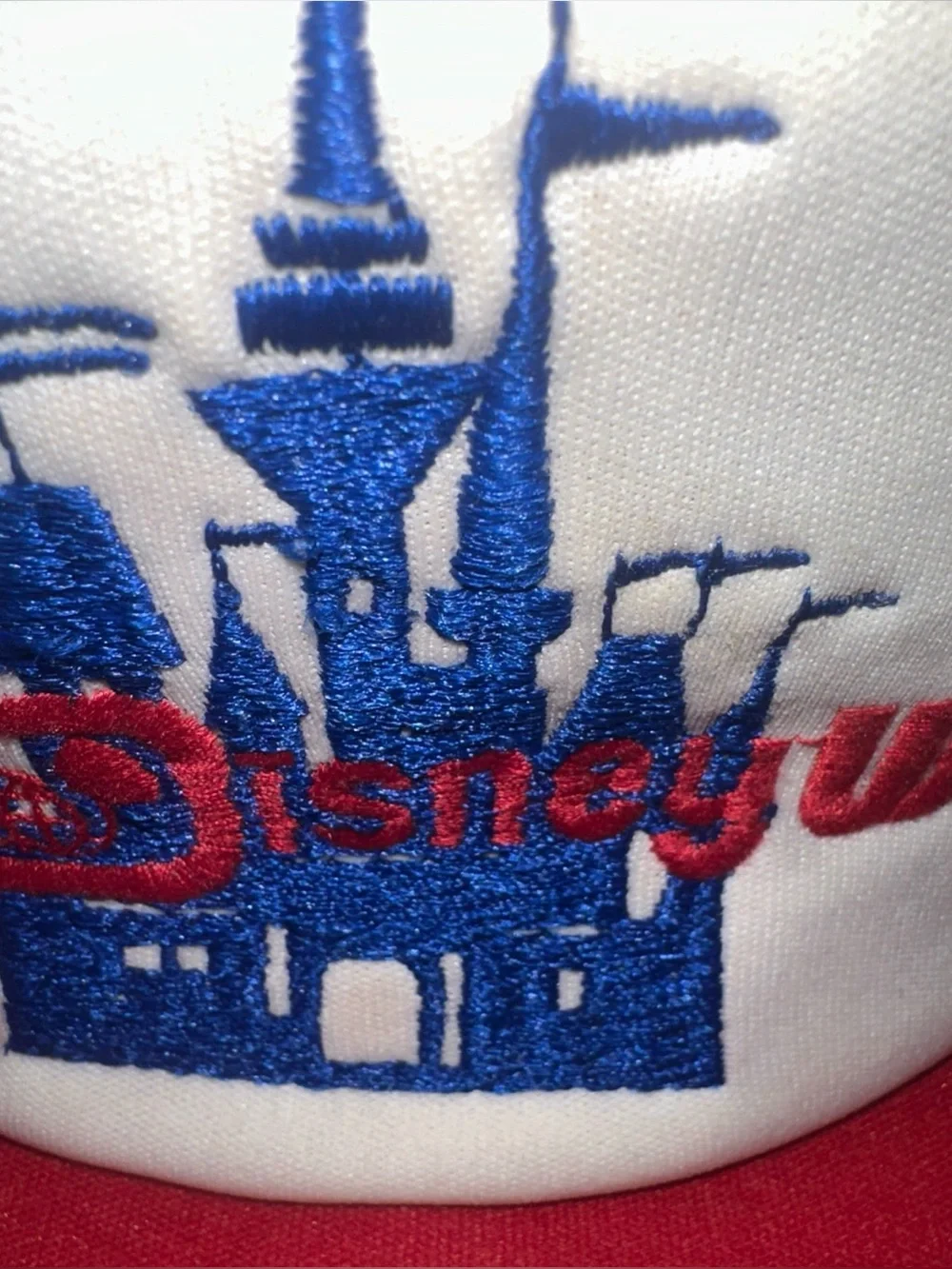 Vintage Walt Disney World Trucker Hat SnapBack Cap 80s Blue Red